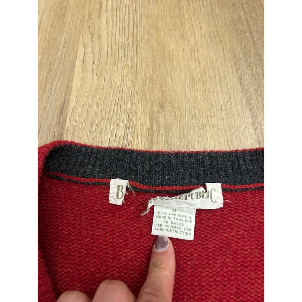Vtg 90s Banana Republic Red Lambswool V-Neck Sweater Mens‎ S Ribbed Knit chunky